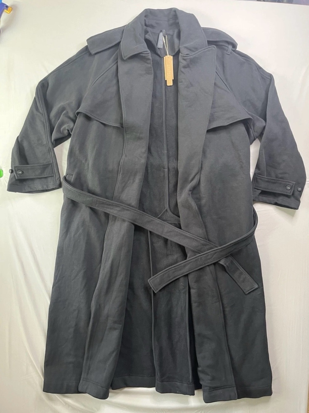 🔥SOLD🔥SKIMS Onyx Boyfriend Fleece Trench Coat Size Large NWT - Picture 3 of 16
